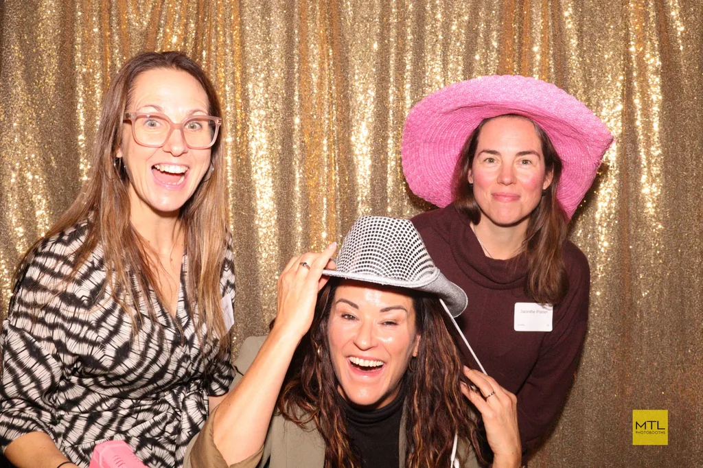 Photo souvenir du photobooth — Vins et Fromages 2025